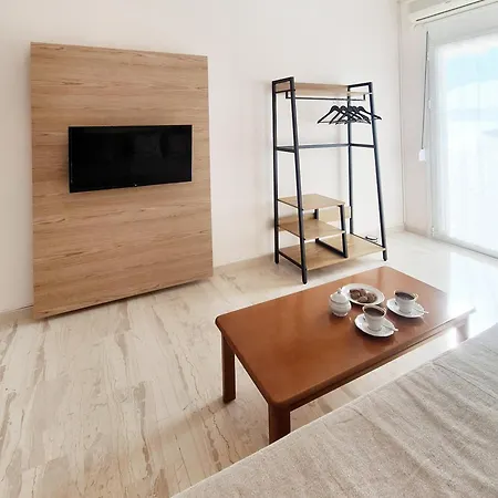 בית נופש Sea Side Retreat 4