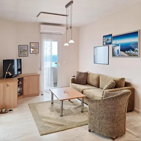 Sea Side Retreat 4 *
